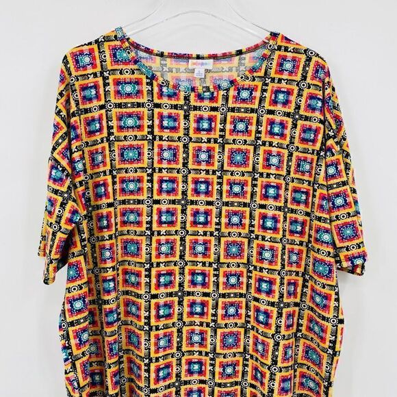 Lularoe Size Large Yellow Southwestern Aztec Print Short Sleeve Irma Tunic Top - Picture 2 of 6